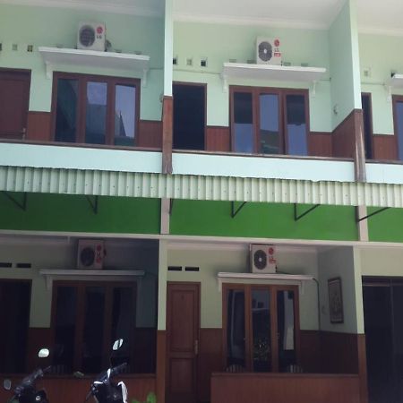 Hotel Mulia Lawean Luaran gambar