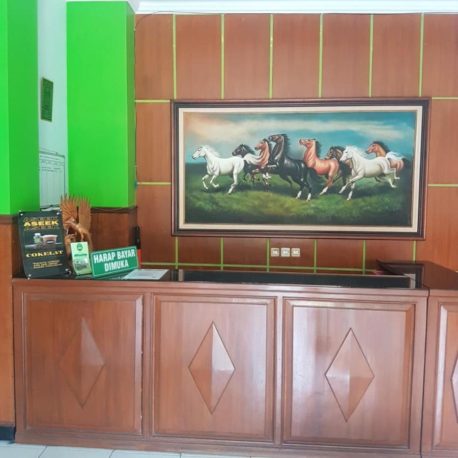 Hotel Mulia Lawean Luaran gambar